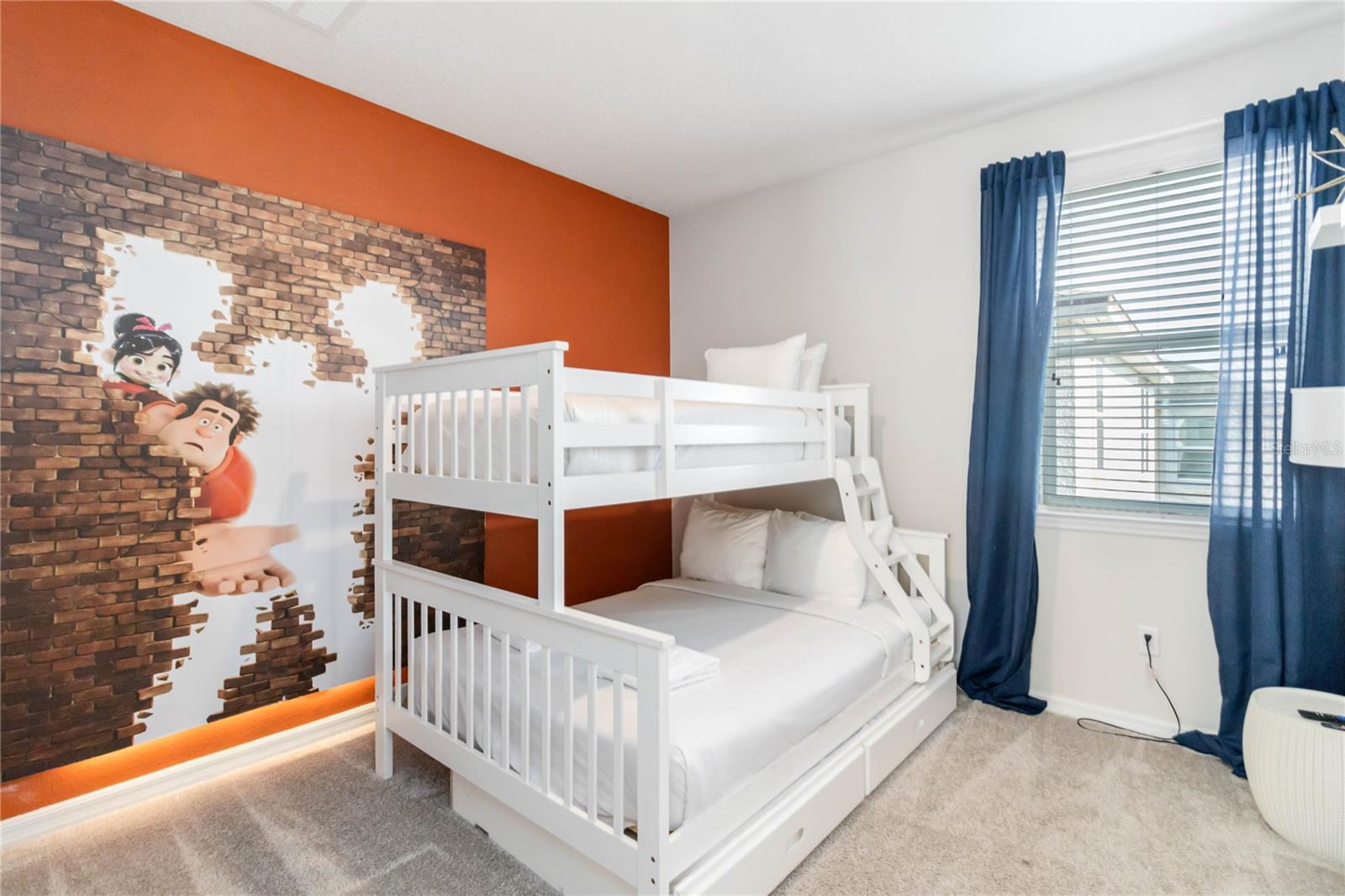 Image 24 of 47 For 1512 Nassau Point Trail