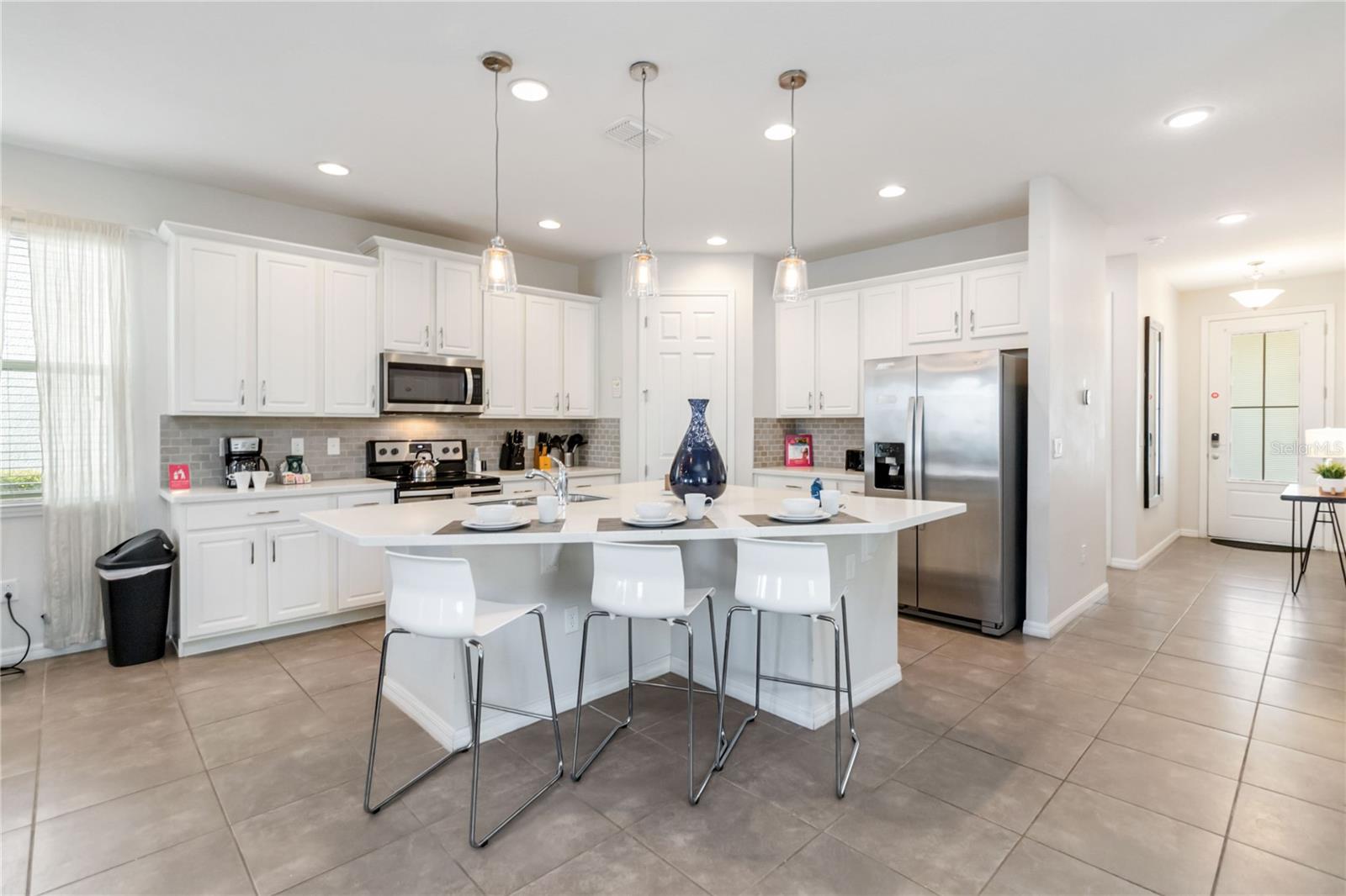 Image 5 of 47 For 1512 Nassau Point Trail