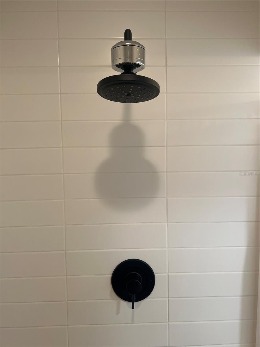 Image 18 of 29 For 254 Sunrise Boulevard