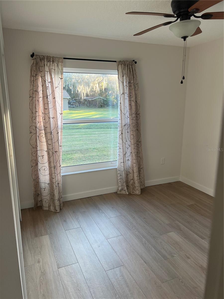 Image 22 of 29 For 254 Sunrise Boulevard