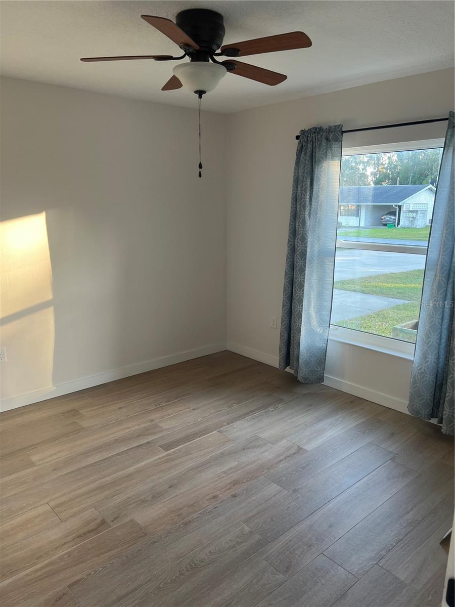 Image 24 of 29 For 254 Sunrise Boulevard