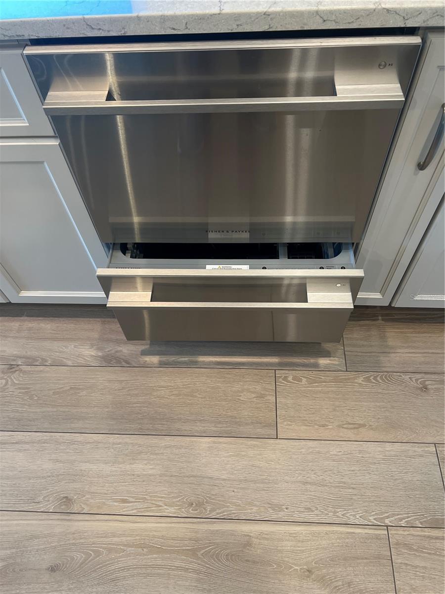 Image 28 of 29 For 254 Sunrise Boulevard