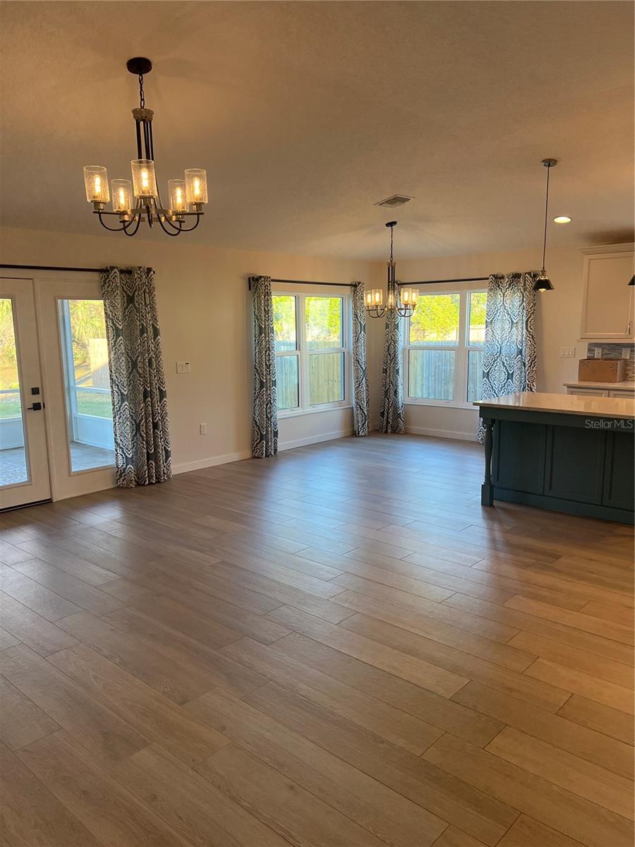 Image 9 of 29 For 254 Sunrise Boulevard