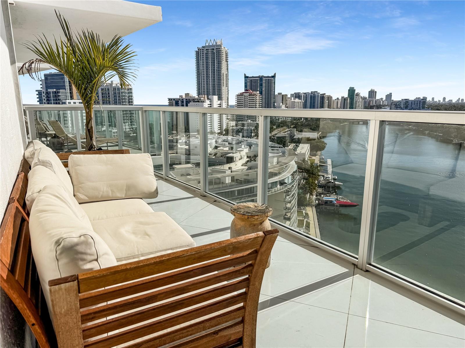 Image 22 of 40 For 6700 Indian Creek Drive Ph7