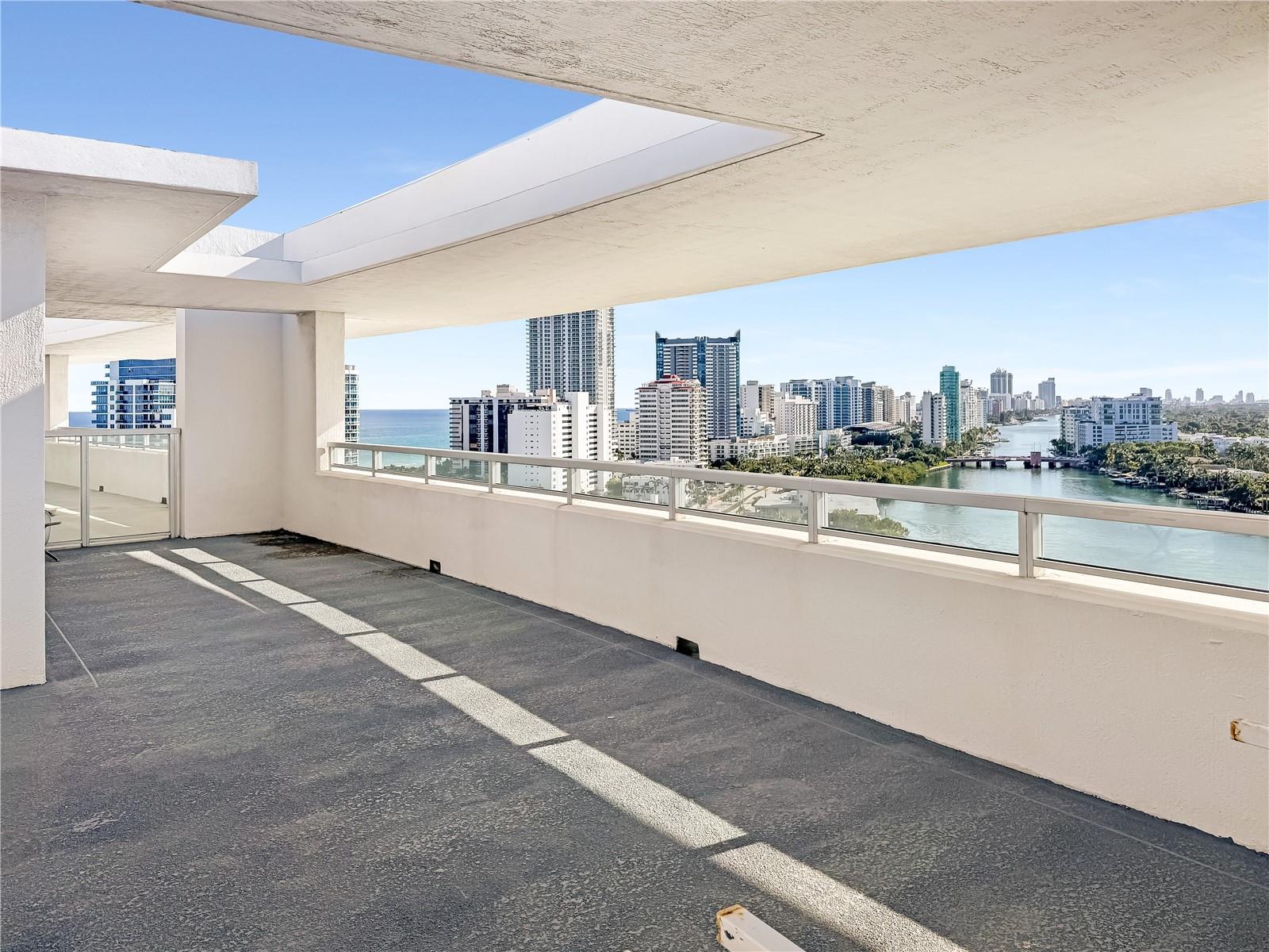 Image 24 of 40 For 6700 Indian Creek Drive Ph7