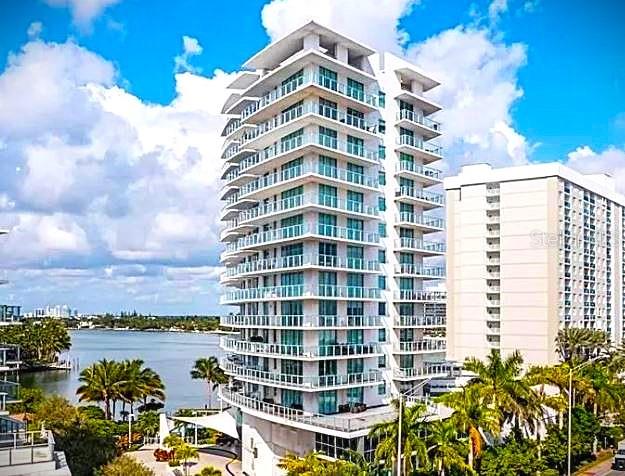 Image 8 of 40 For 6700 Indian Creek Drive Ph7