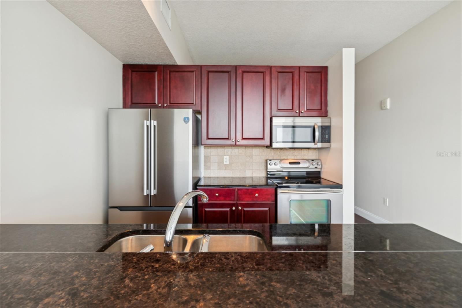 Image 16 of 41 For 101 Eola Drive 808