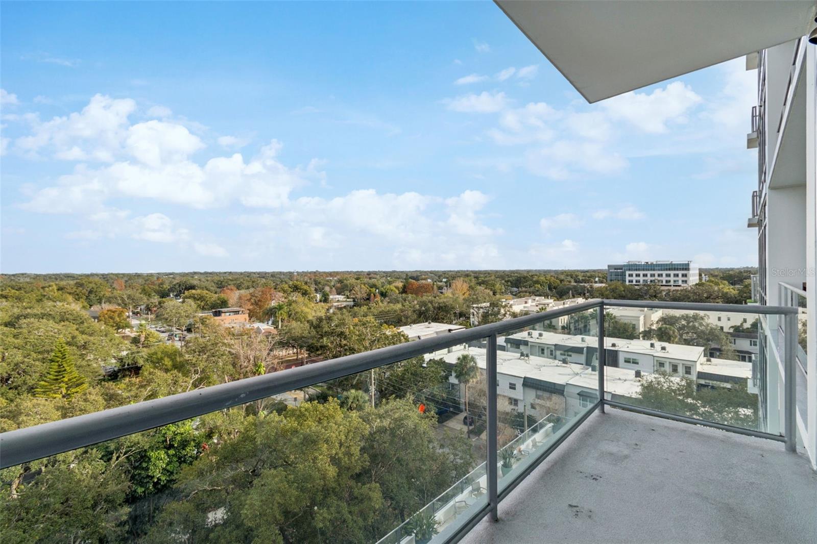 Image 22 of 41 For 101 Eola Drive 808