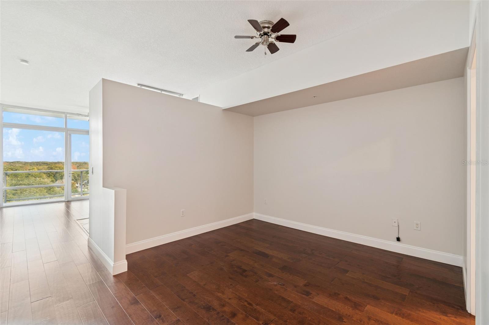 Image 6 of 41 For 101 Eola Drive 808