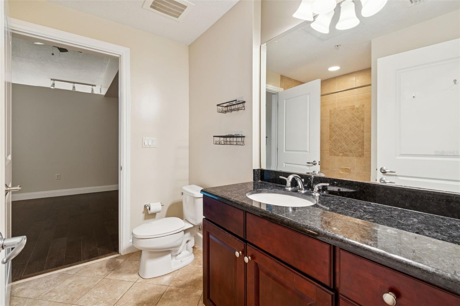 Image 9 of 41 For 101 Eola Drive 808