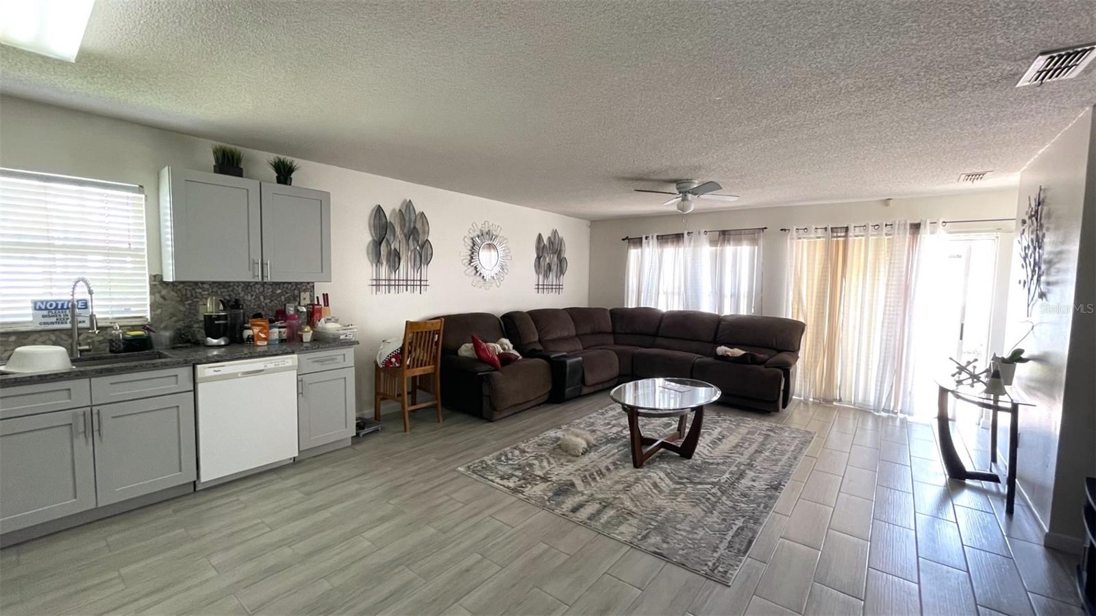 Image 9 of 20 For 1365 Epson Oaks Way