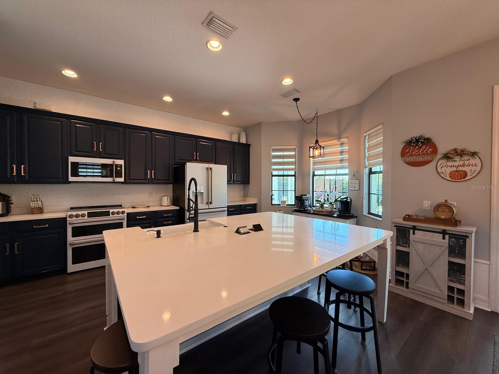 Image 17 of 73 For 8324 Prestbury Drive