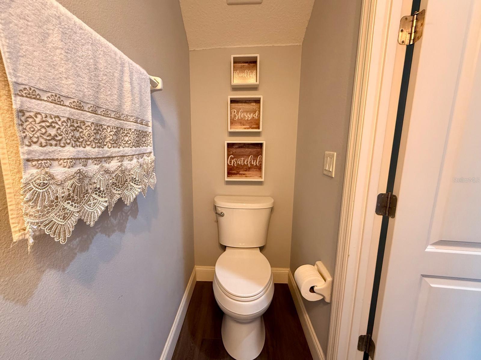 Image 27 of 73 For 8324 Prestbury Drive