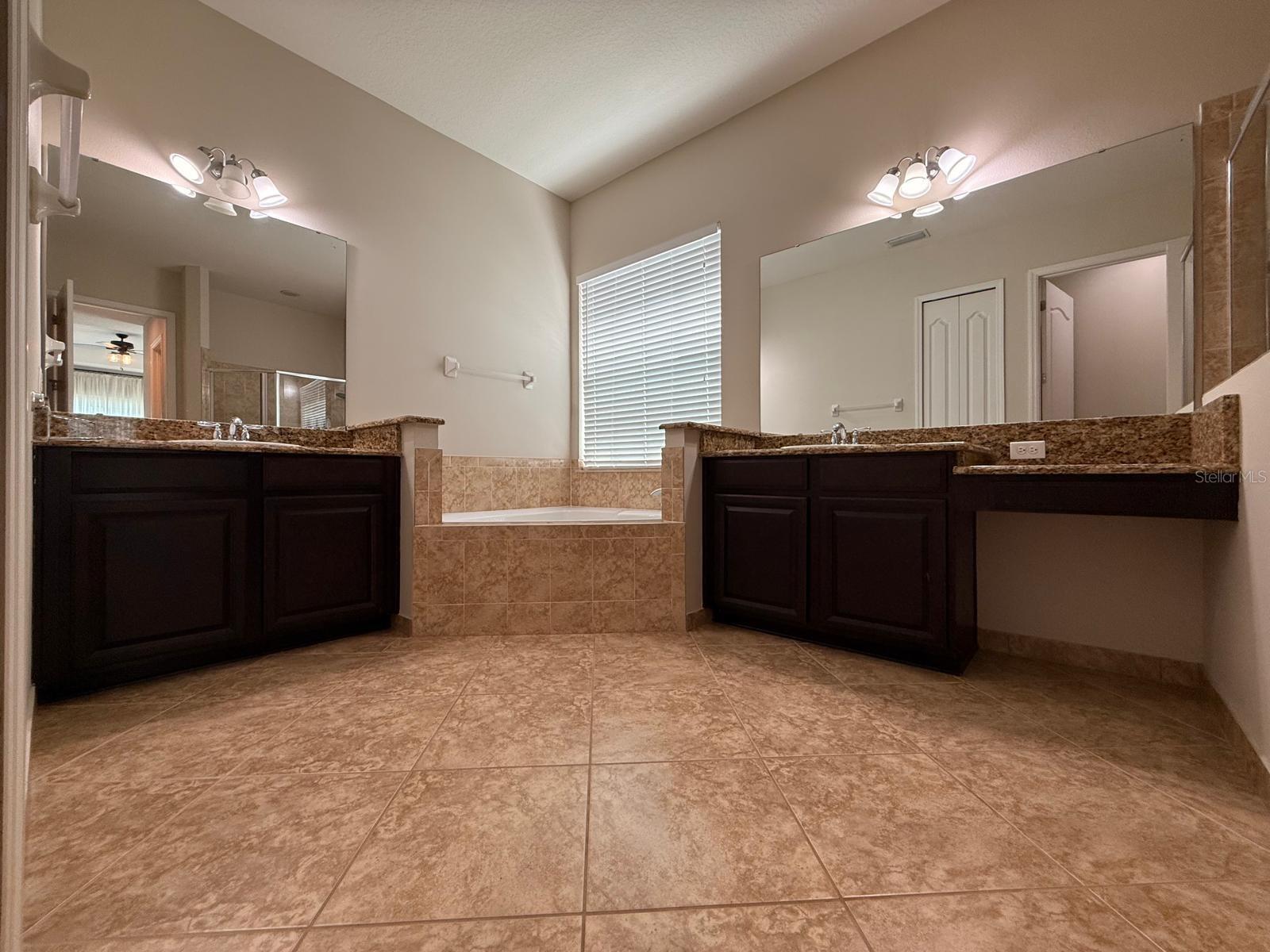 Image 35 of 73 For 8324 Prestbury Drive