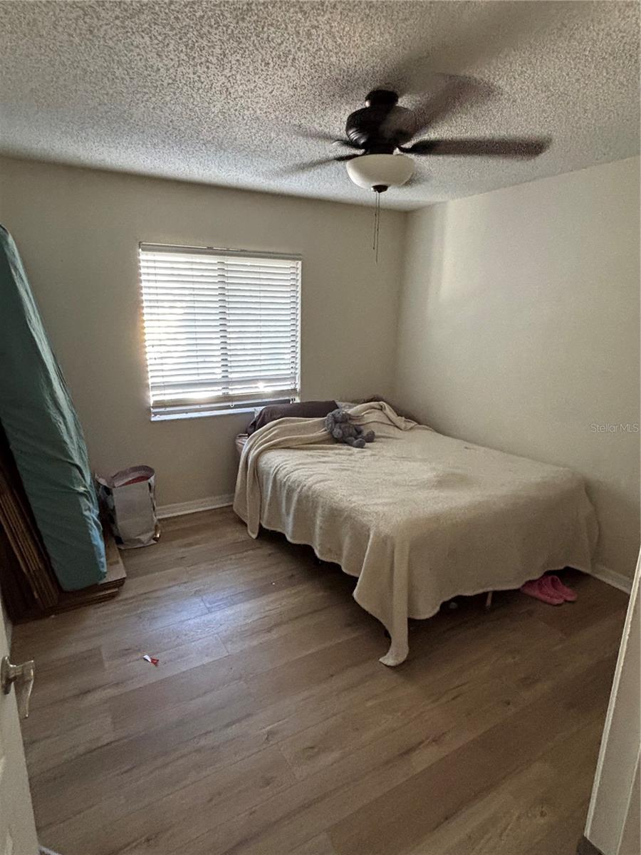 Image 15 of 19 For 90 Hidden Lake Drive 178