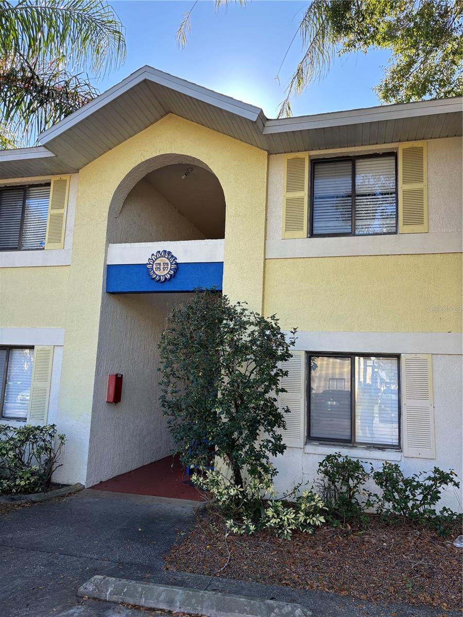 Image 2 of 19 For 90 Hidden Lake Drive 178