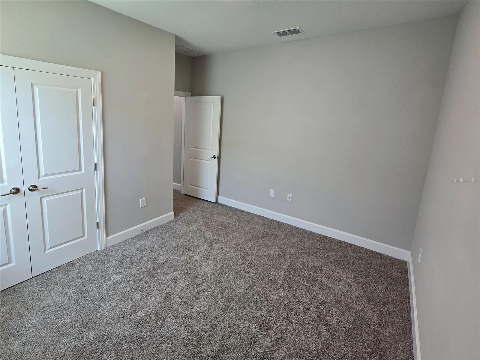 Image 12 of 33 For 1001 Umbria Drive