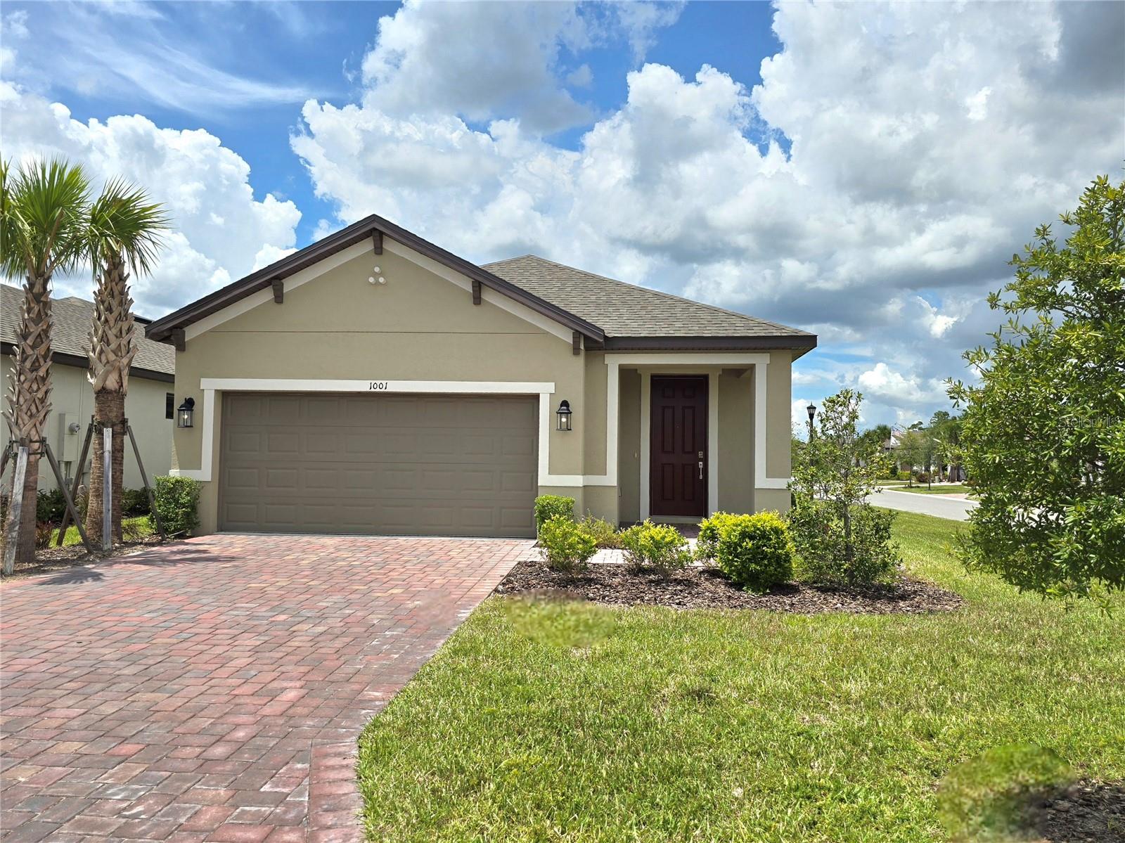 Image 15 of 33 For 1001 Umbria Drive