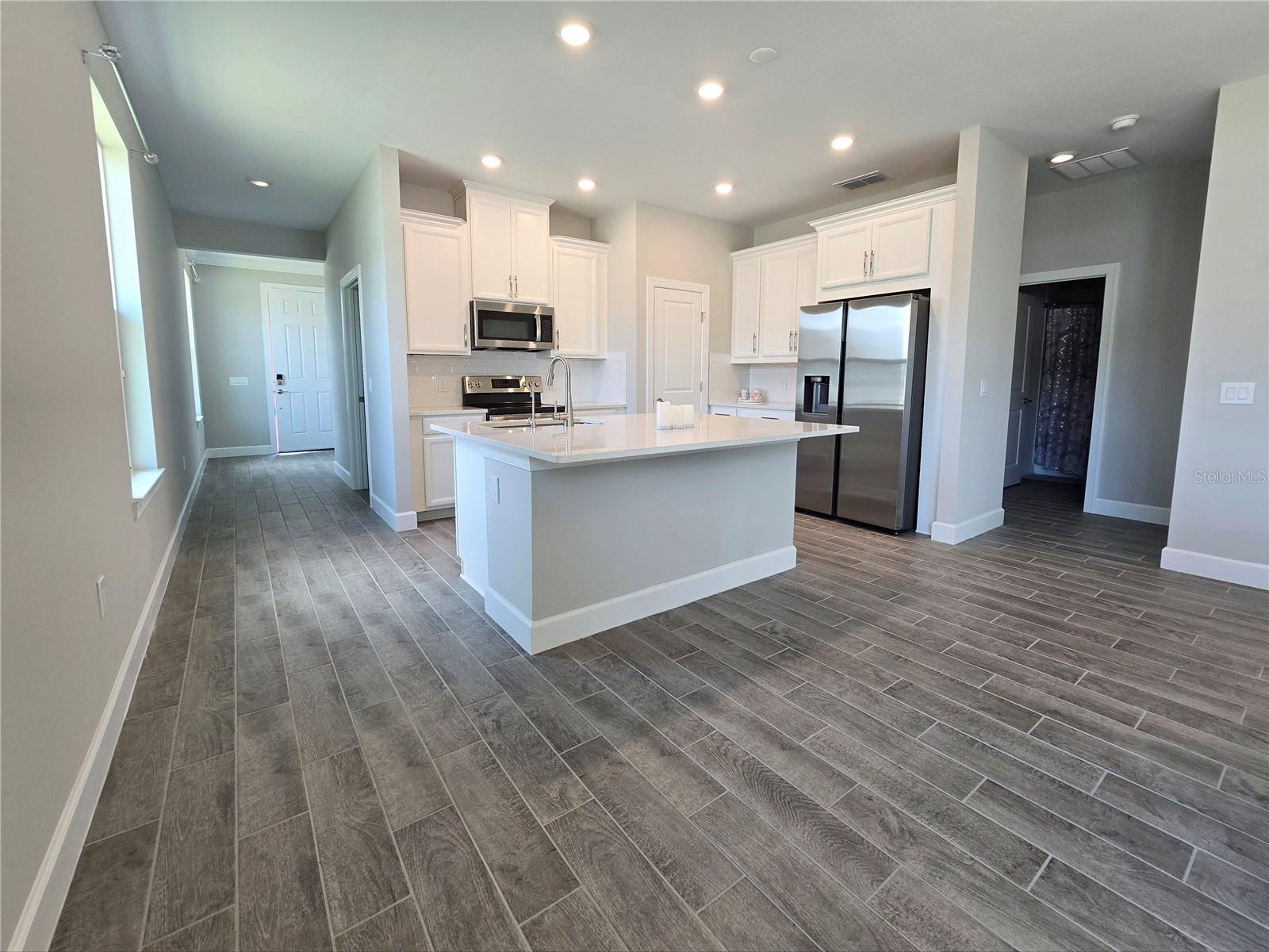 Image 8 of 33 For 1001 Umbria Drive