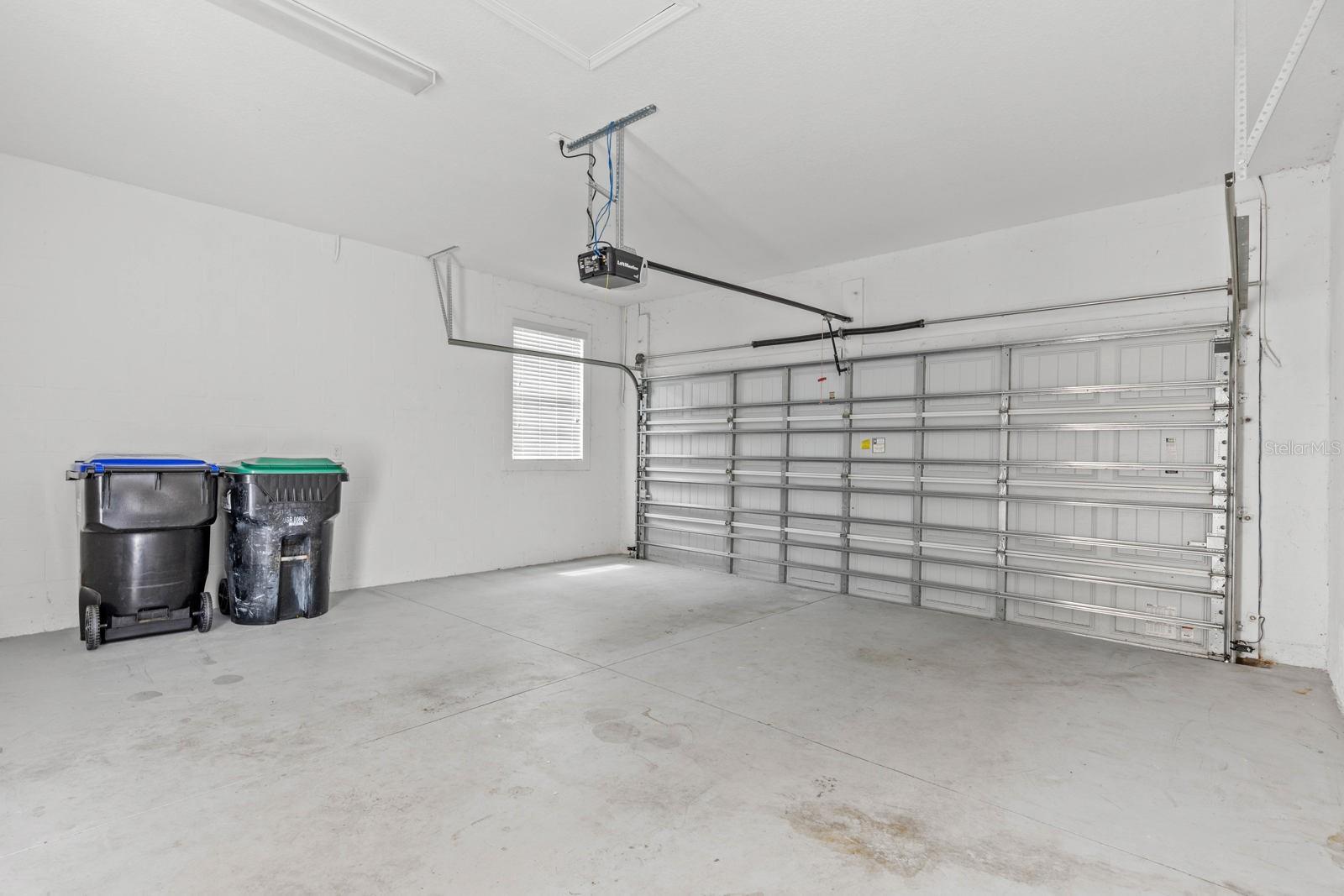 Image 16 of 19 For 13075 Calderdale Avenue