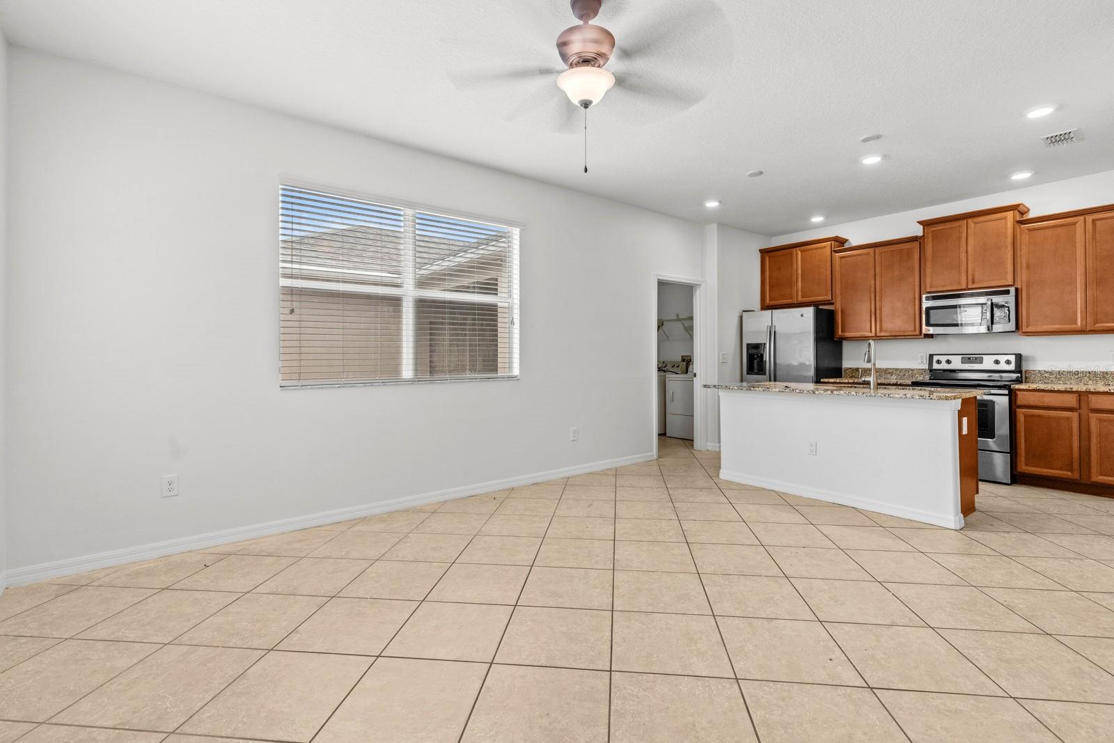 Image 3 of 19 For 13075 Calderdale Avenue