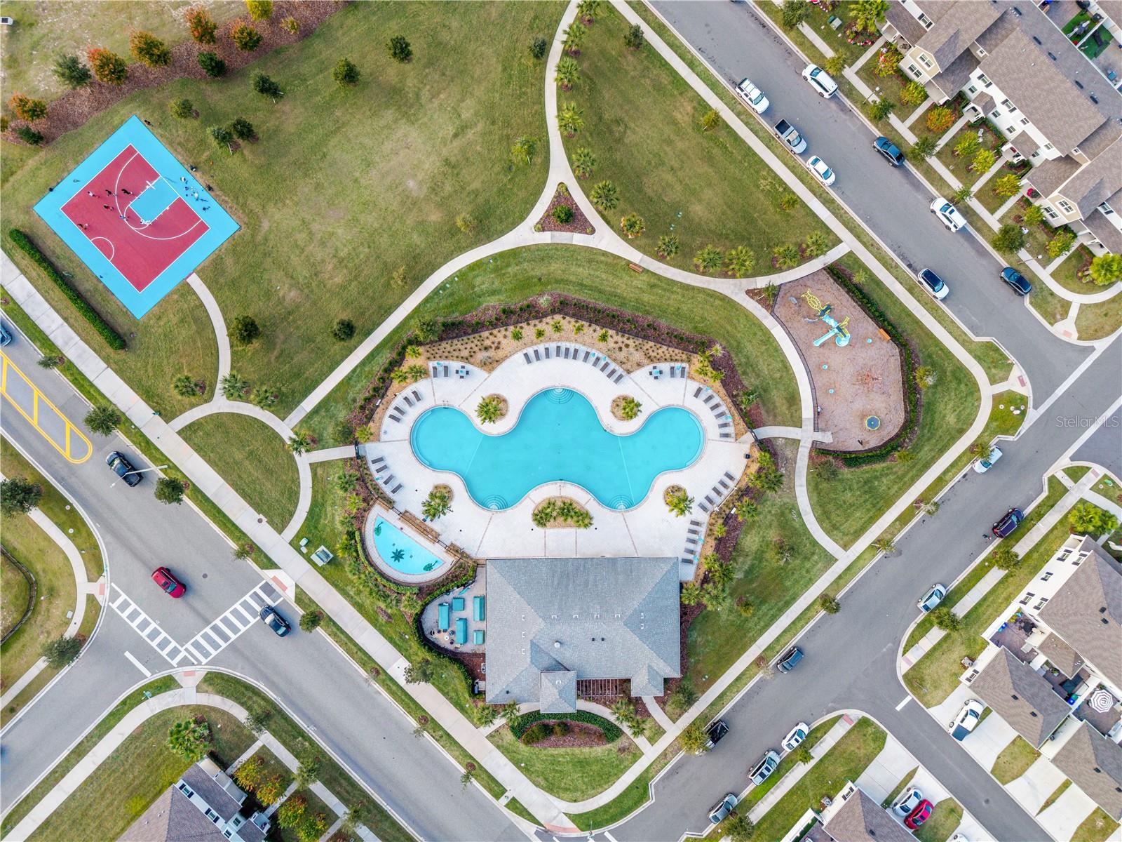 Image 33 of 52 For 10697 Atwater Bay Drive