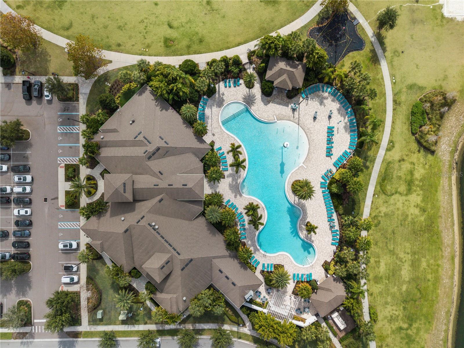 Image 36 of 52 For 10697 Atwater Bay Drive