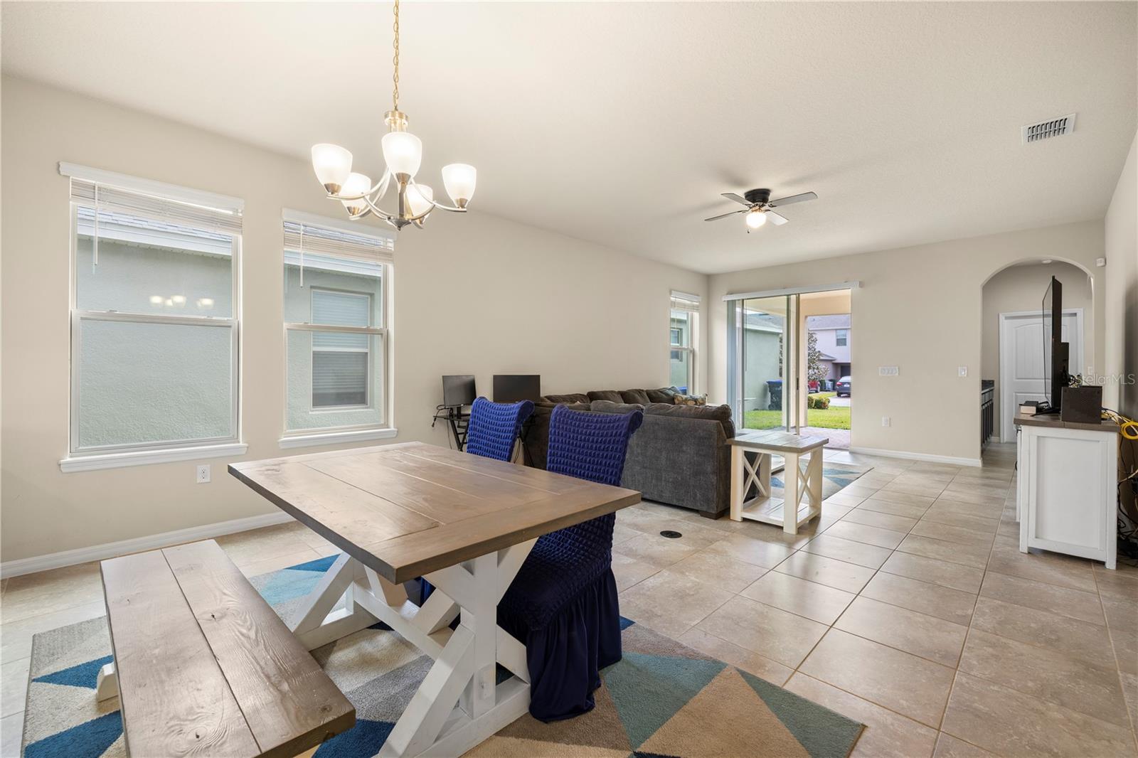 Image 8 of 52 For 10697 Atwater Bay Drive