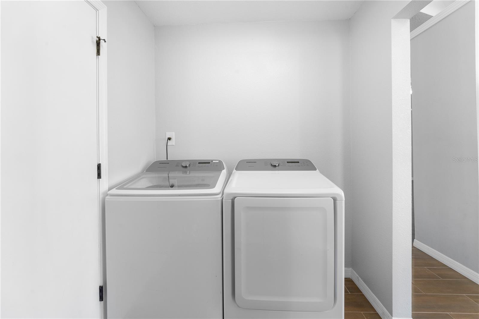 Image 33 of 46 For 1573 Errol Parkway