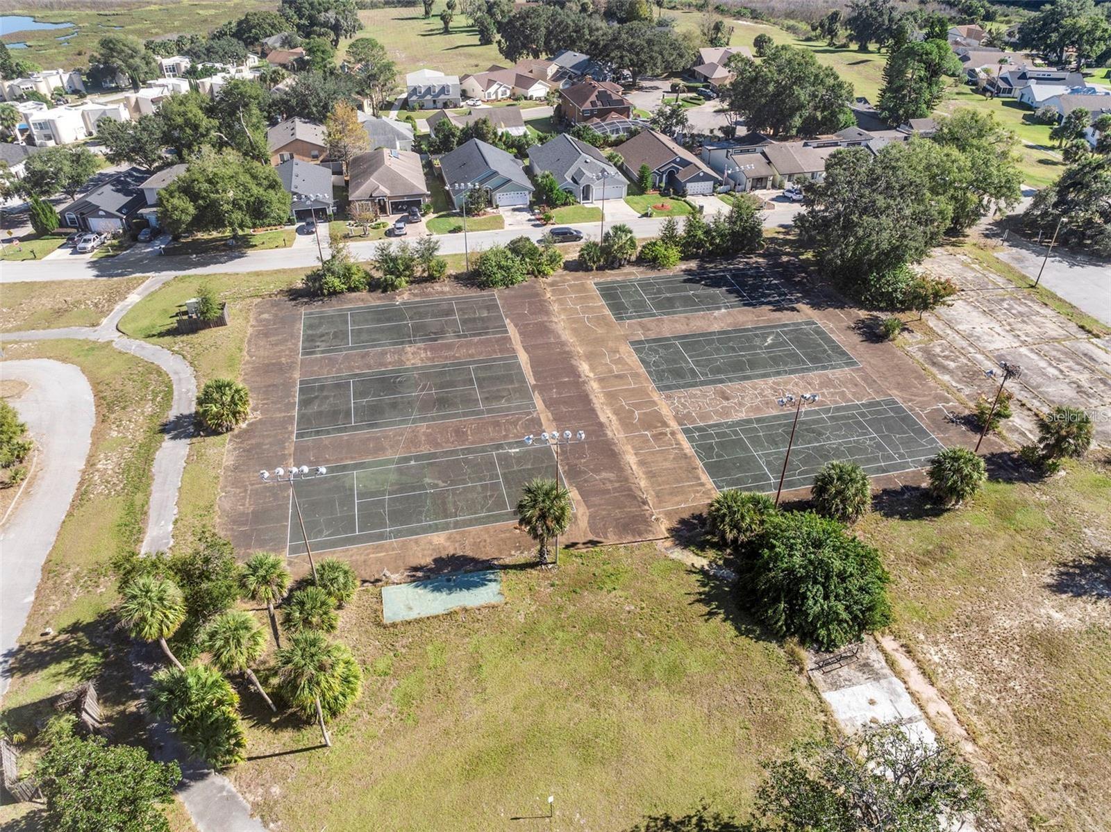 Image 43 of 46 For 1573 Errol Parkway