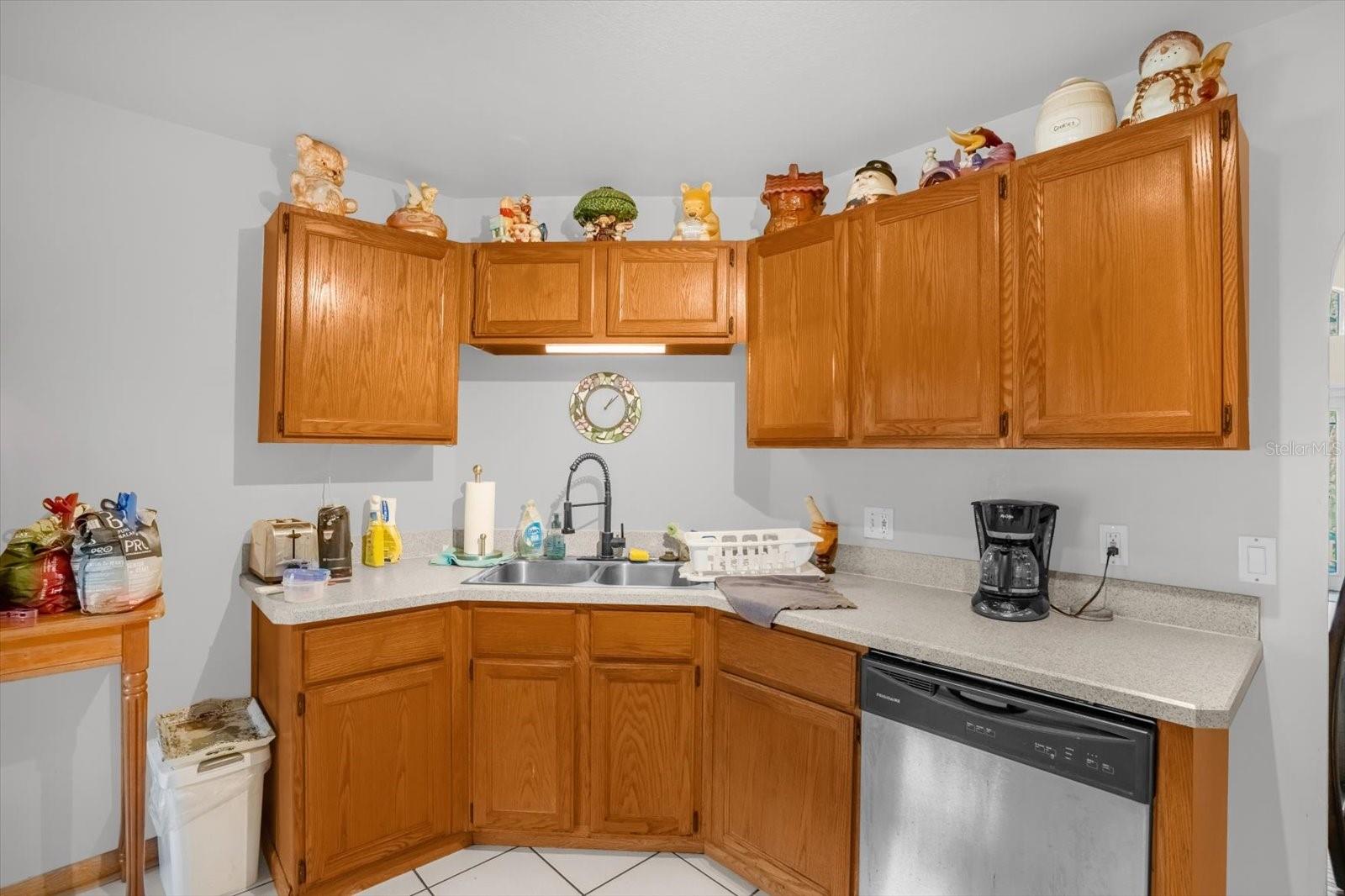 Image 9 of 25 For 10303 Winding Creek Lane