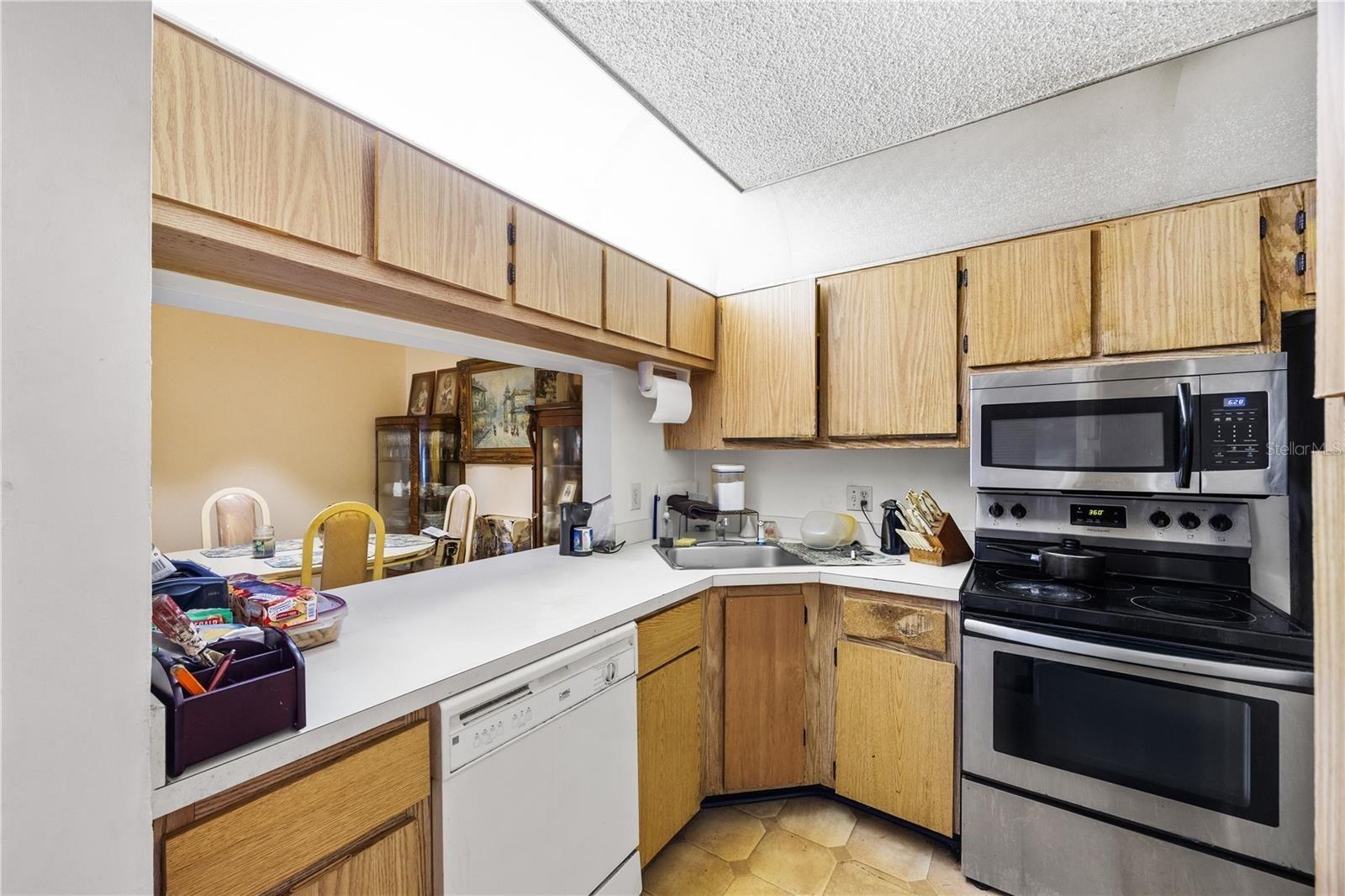 Image 2 of 8 For 3636 Alder Drive D3