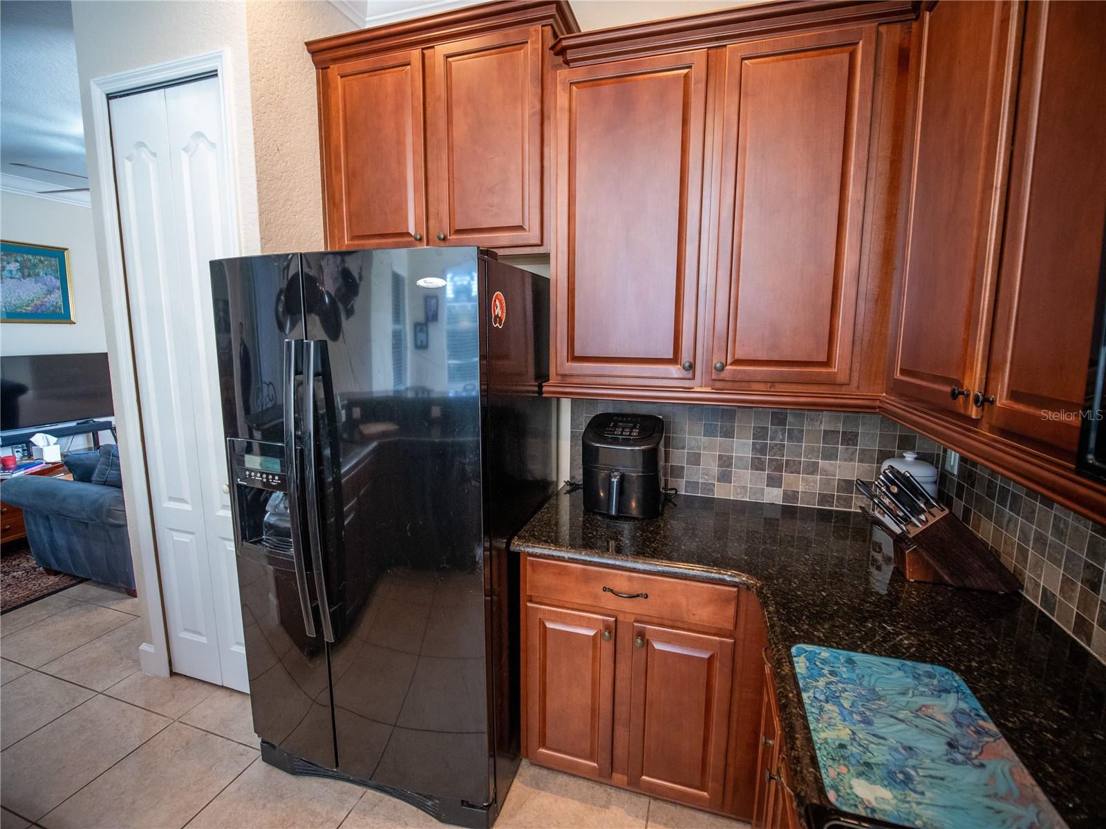 Image 10 of 36 For 6841 Helmsley Circle