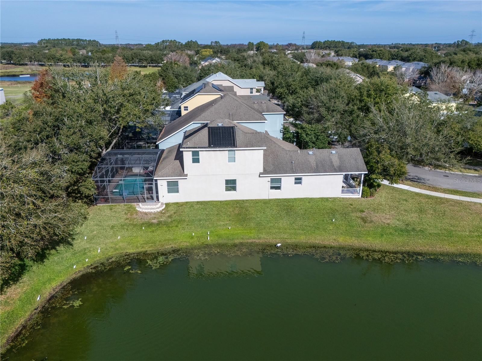 Image 5 of 36 For 6841 Helmsley Circle