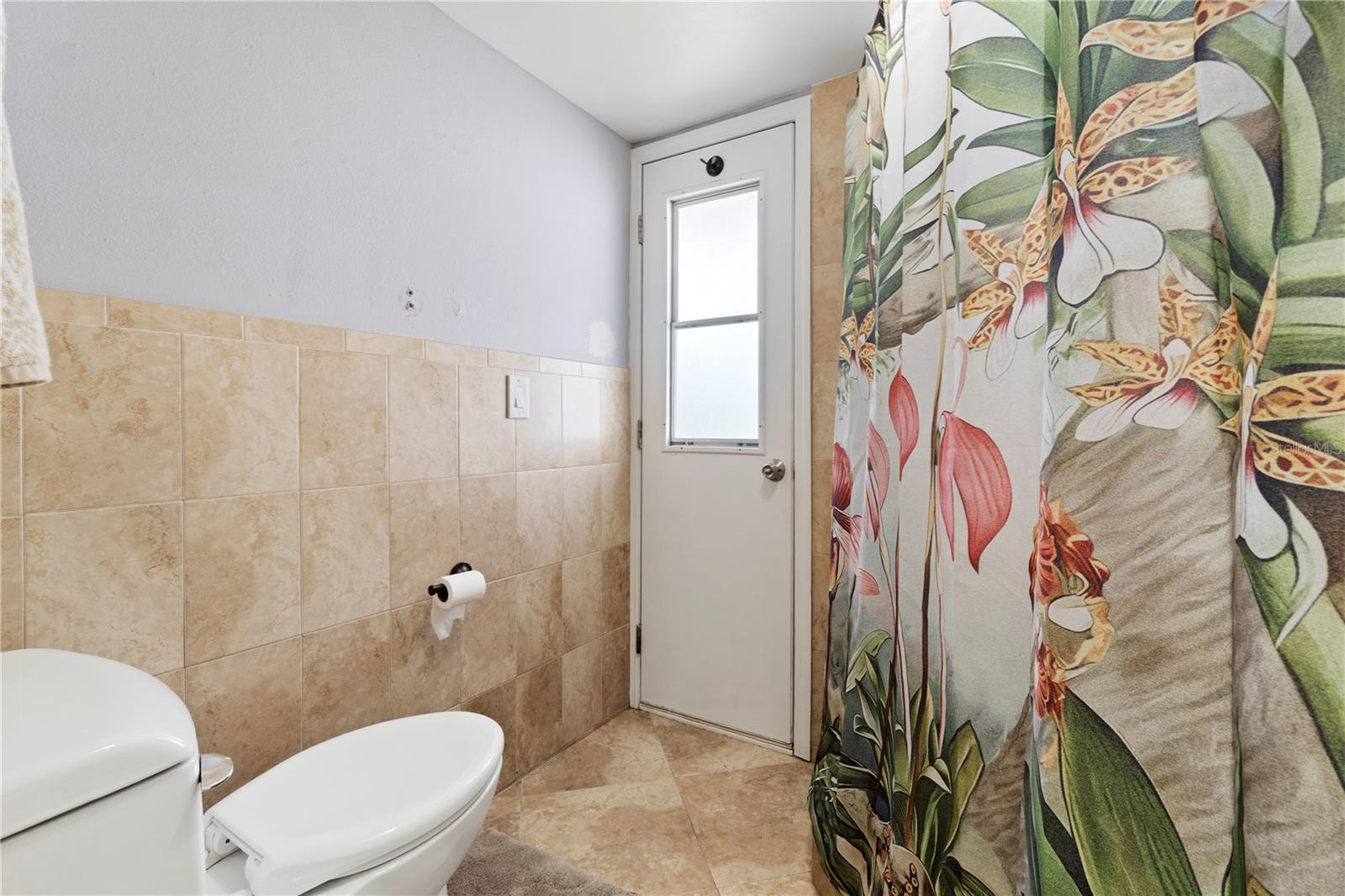 Image 25 of 27 For 5059 Jamaica Circle 15