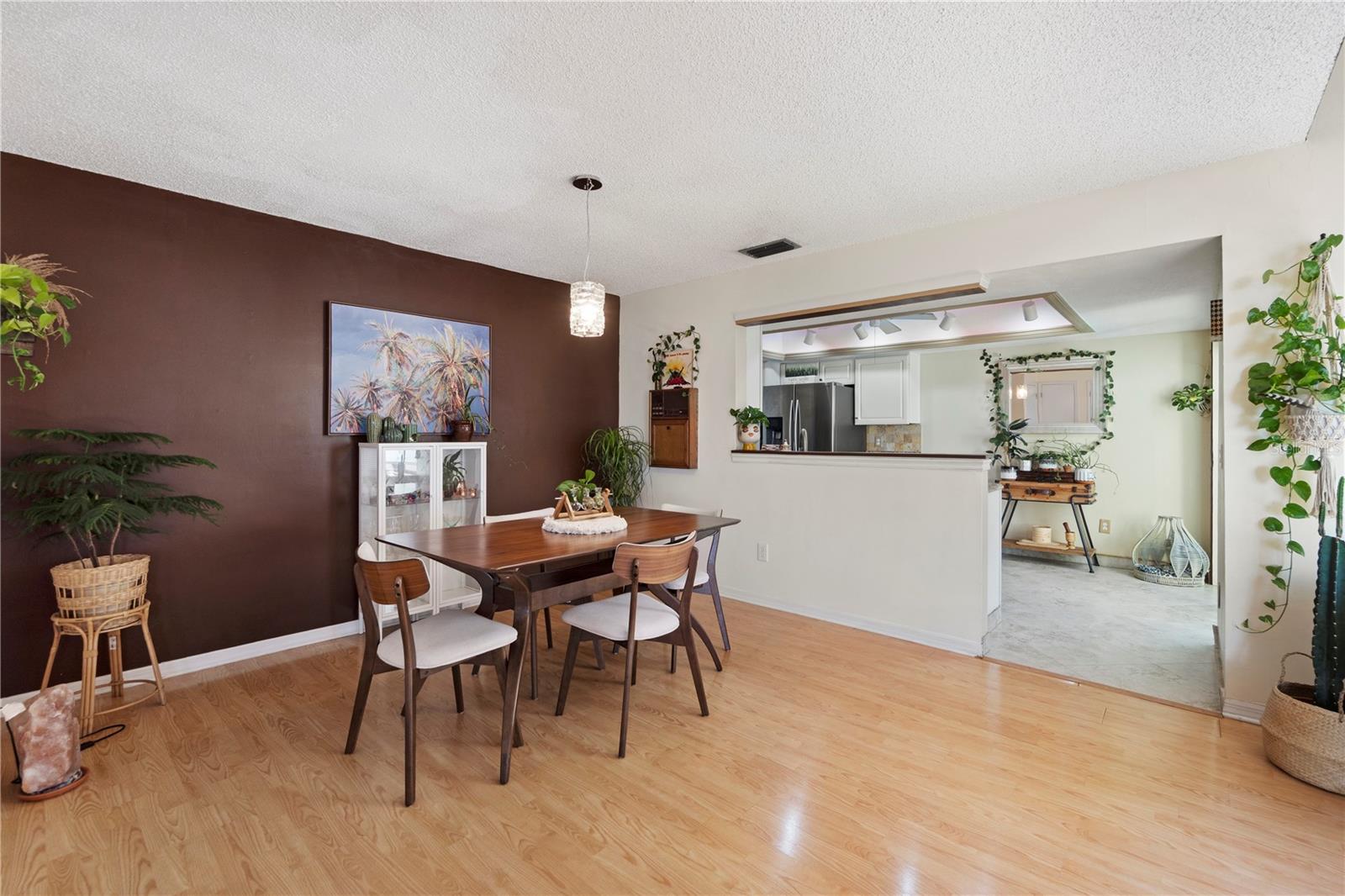 Image 7 of 27 For 5059 Jamaica Circle 15