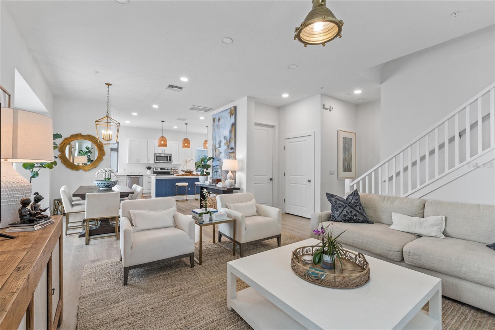 Image 10 of 32 For 758 Highland Avenue 13