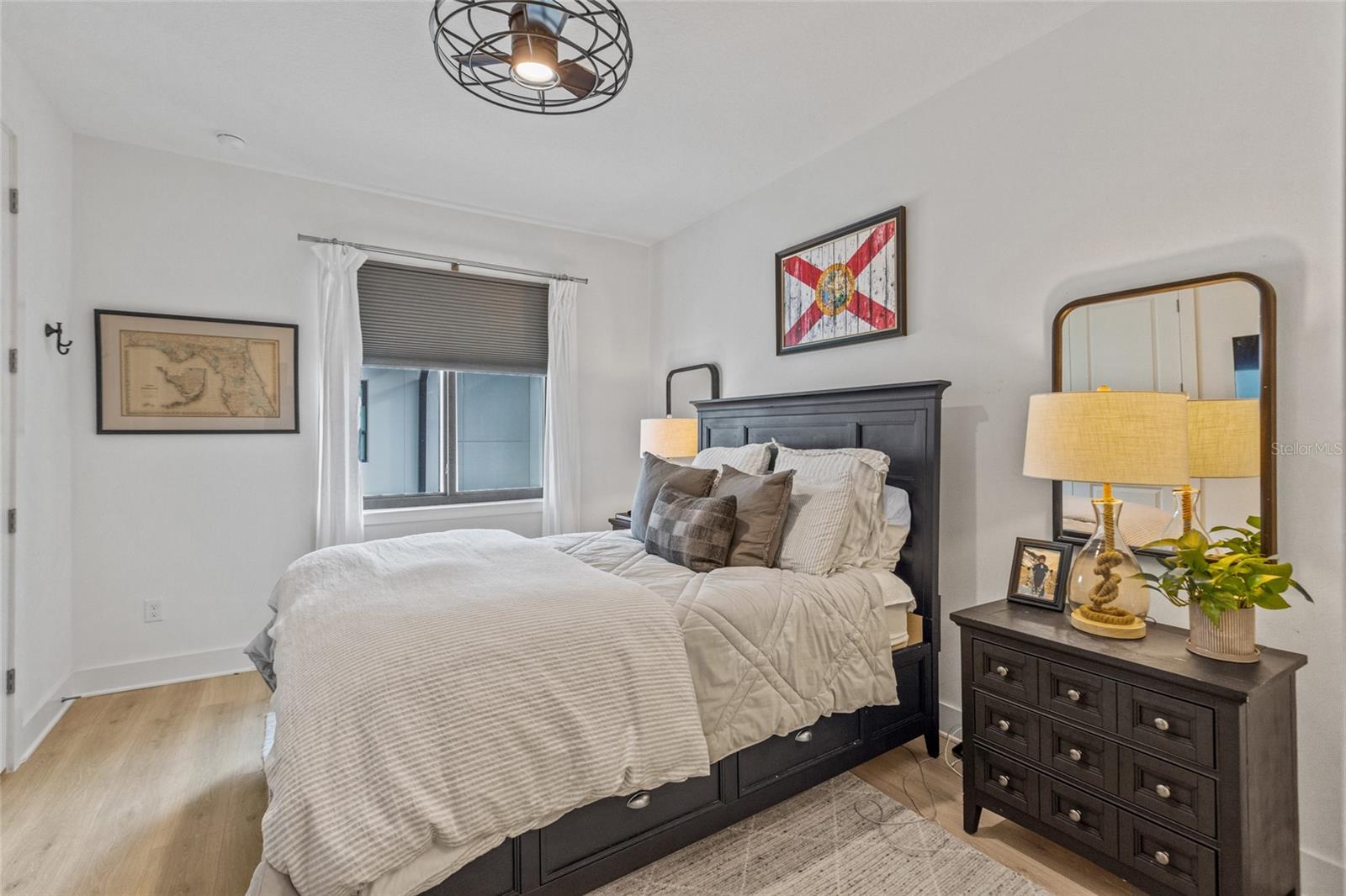 Image 24 of 32 For 758 Highland Avenue 13