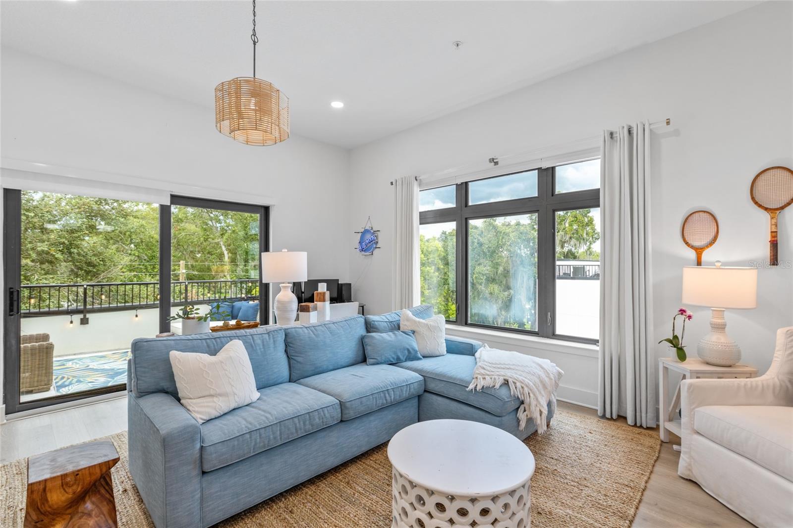 Image 27 of 32 For 758 Highland Avenue 13