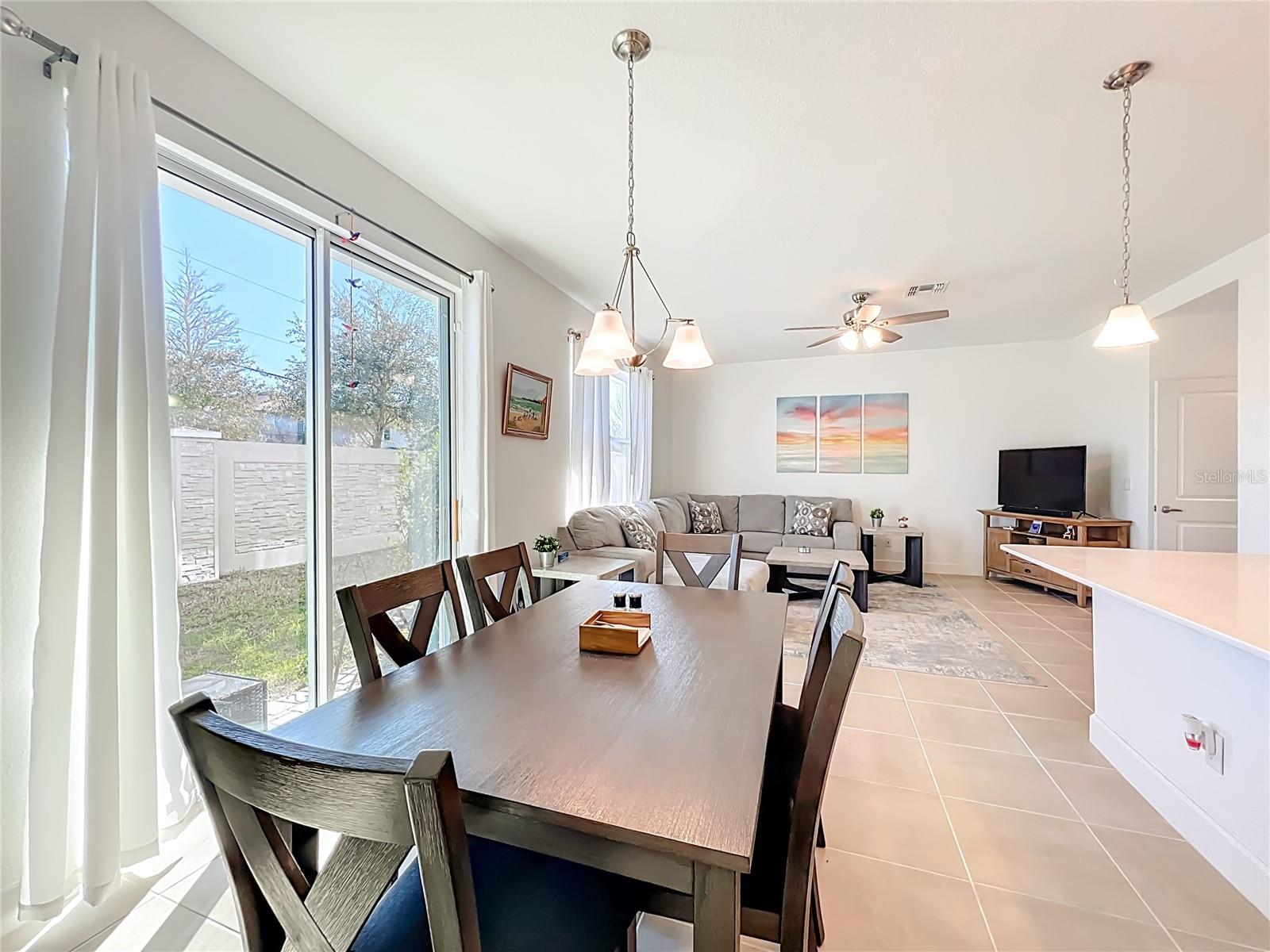 Image 15 of 43 For 1393 Captiva Cove 21