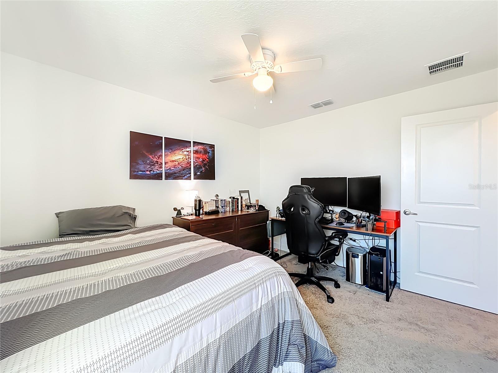 Image 25 of 43 For 1393 Captiva Cove 21