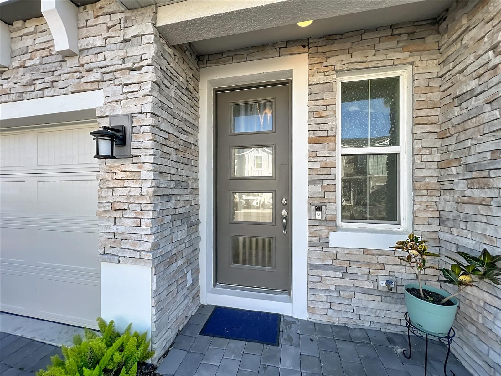 Image 3 of 43 For 1393 Captiva Cove 21