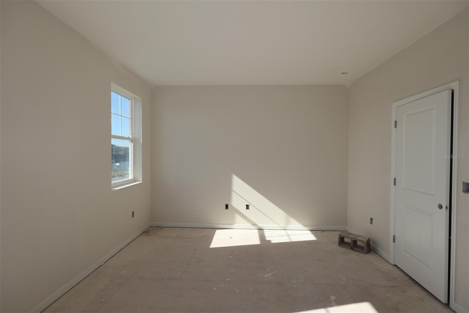 Image 10 of 24 For 5204 Center Lake Ranch Boulevard