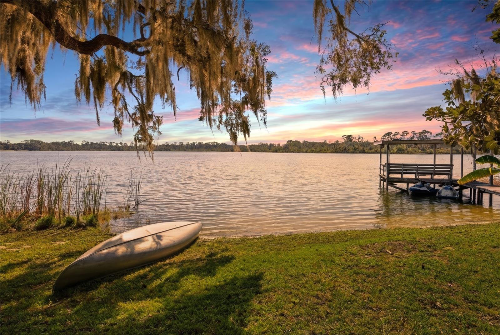 Image 2 of 64 For 280 Palm Court