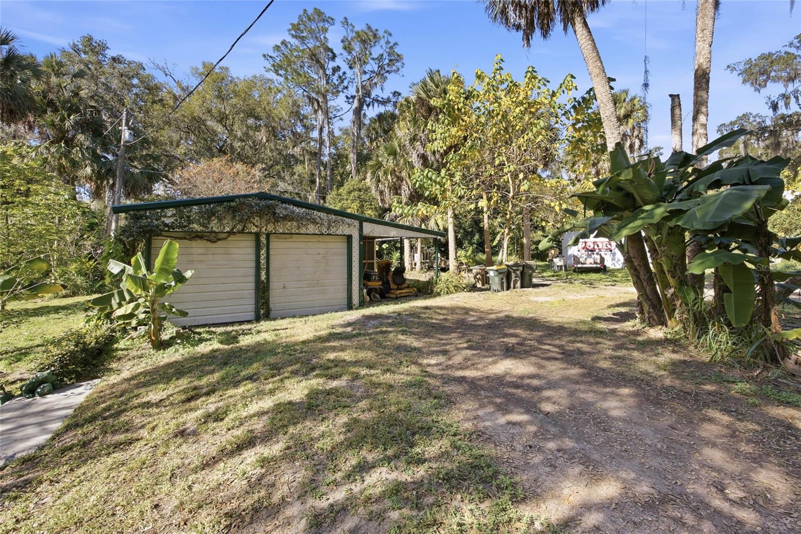 Image 39 of 64 For 280 Palm Court