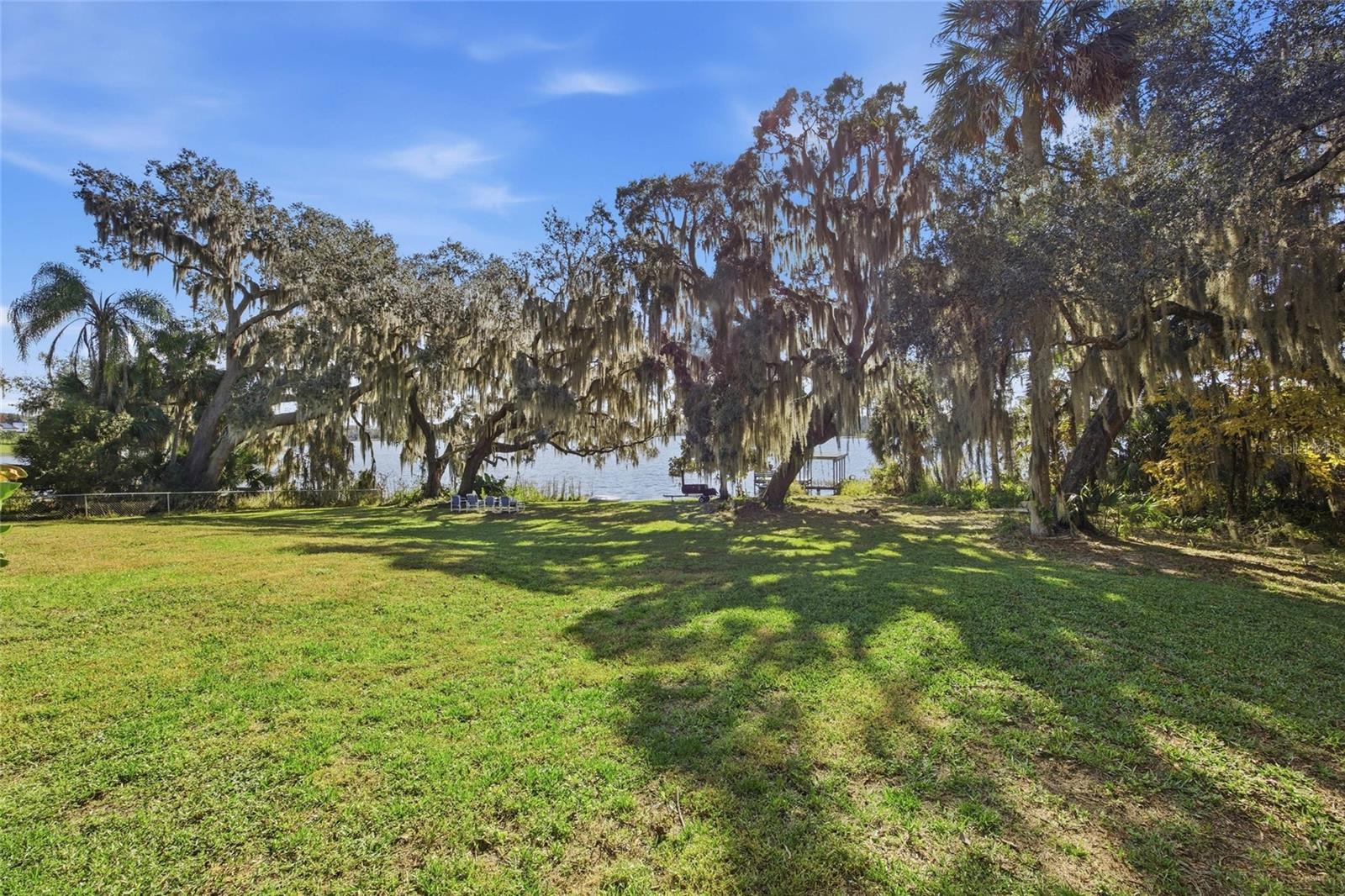 Image 47 of 64 For 280 Palm Court