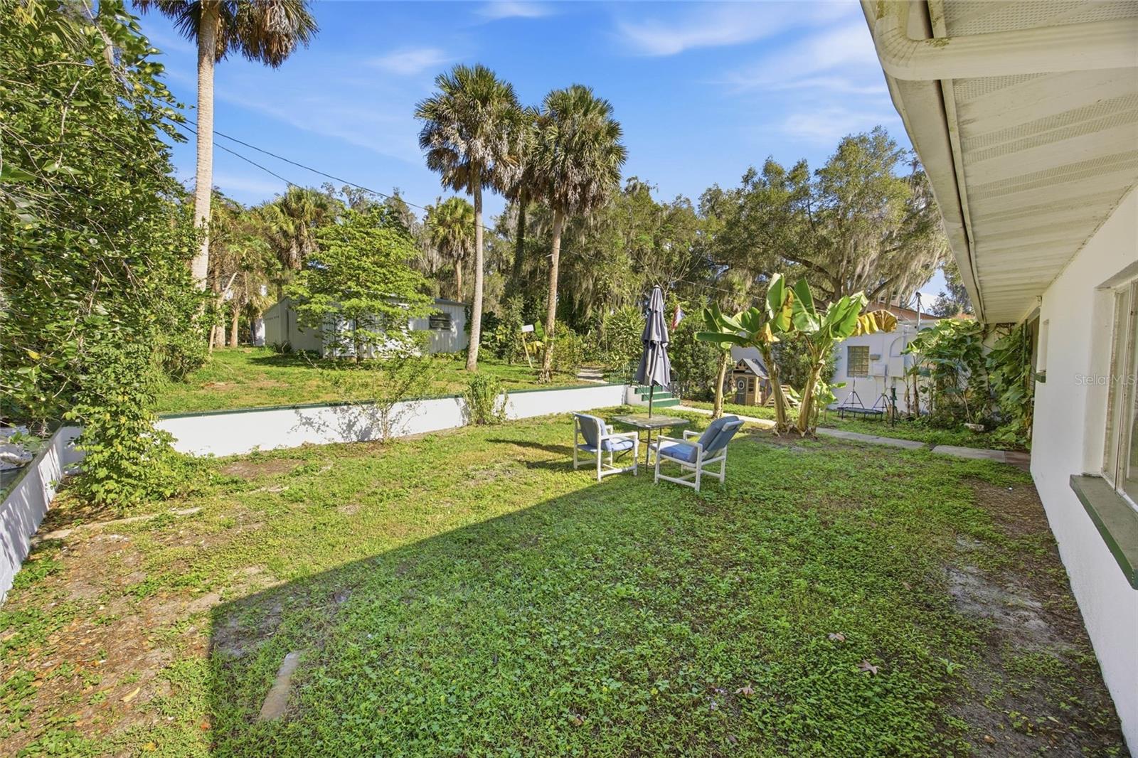 Image 59 of 64 For 280 Palm Court