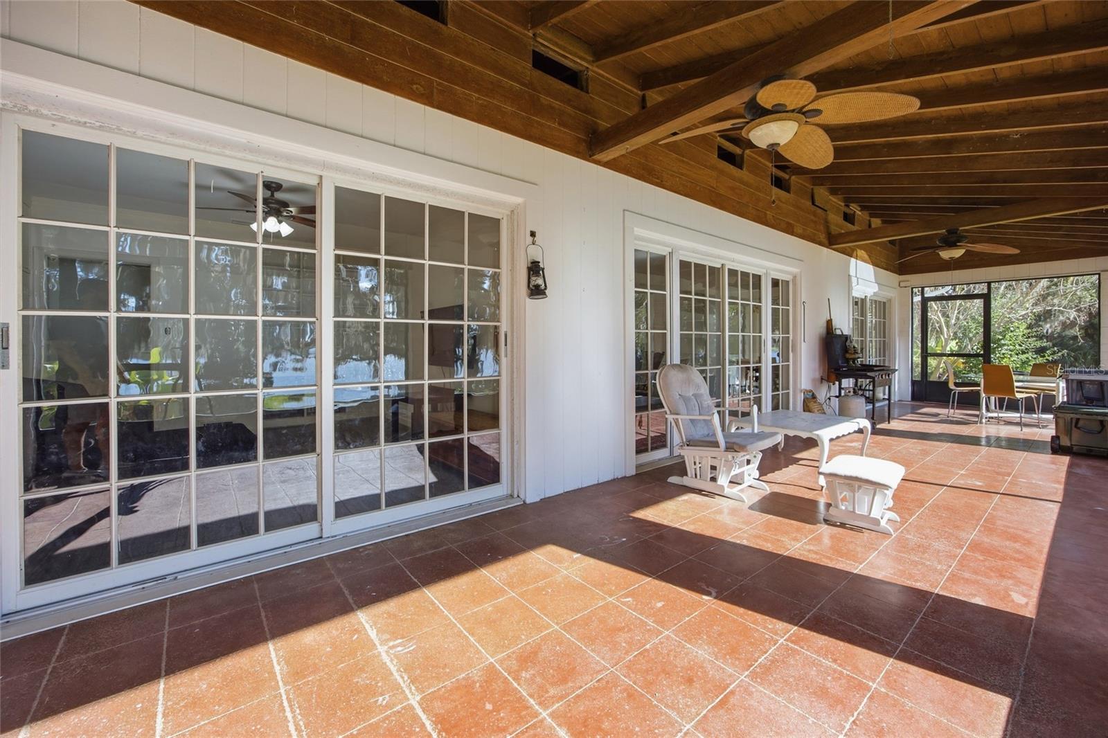 Image 61 of 64 For 280 Palm Court