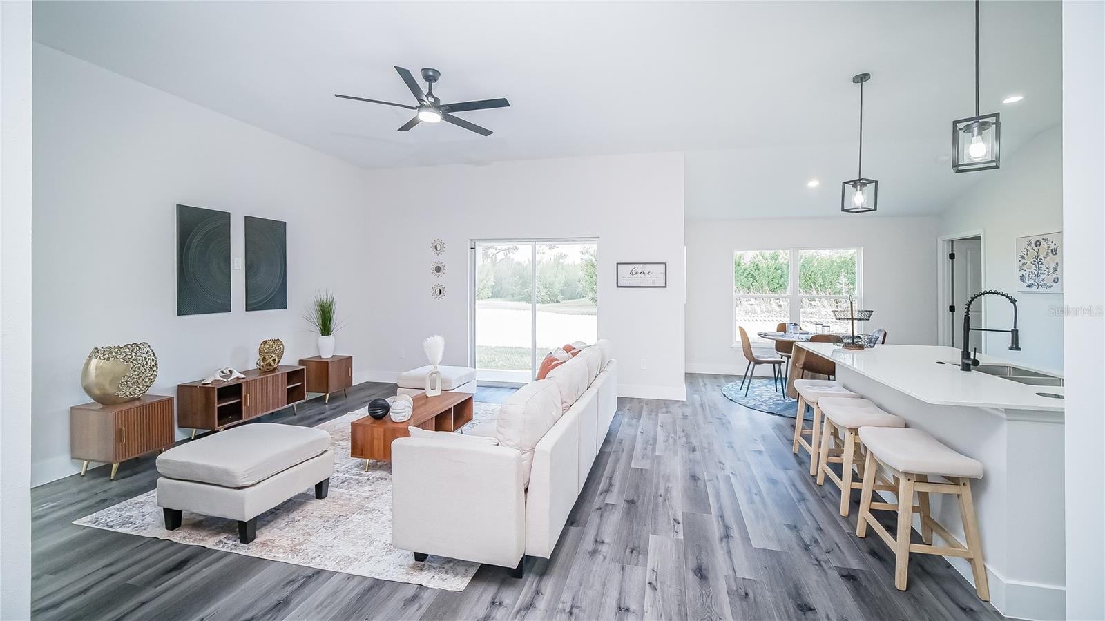 Image 7 of 23 For 849 Dalhart Avenue Sw