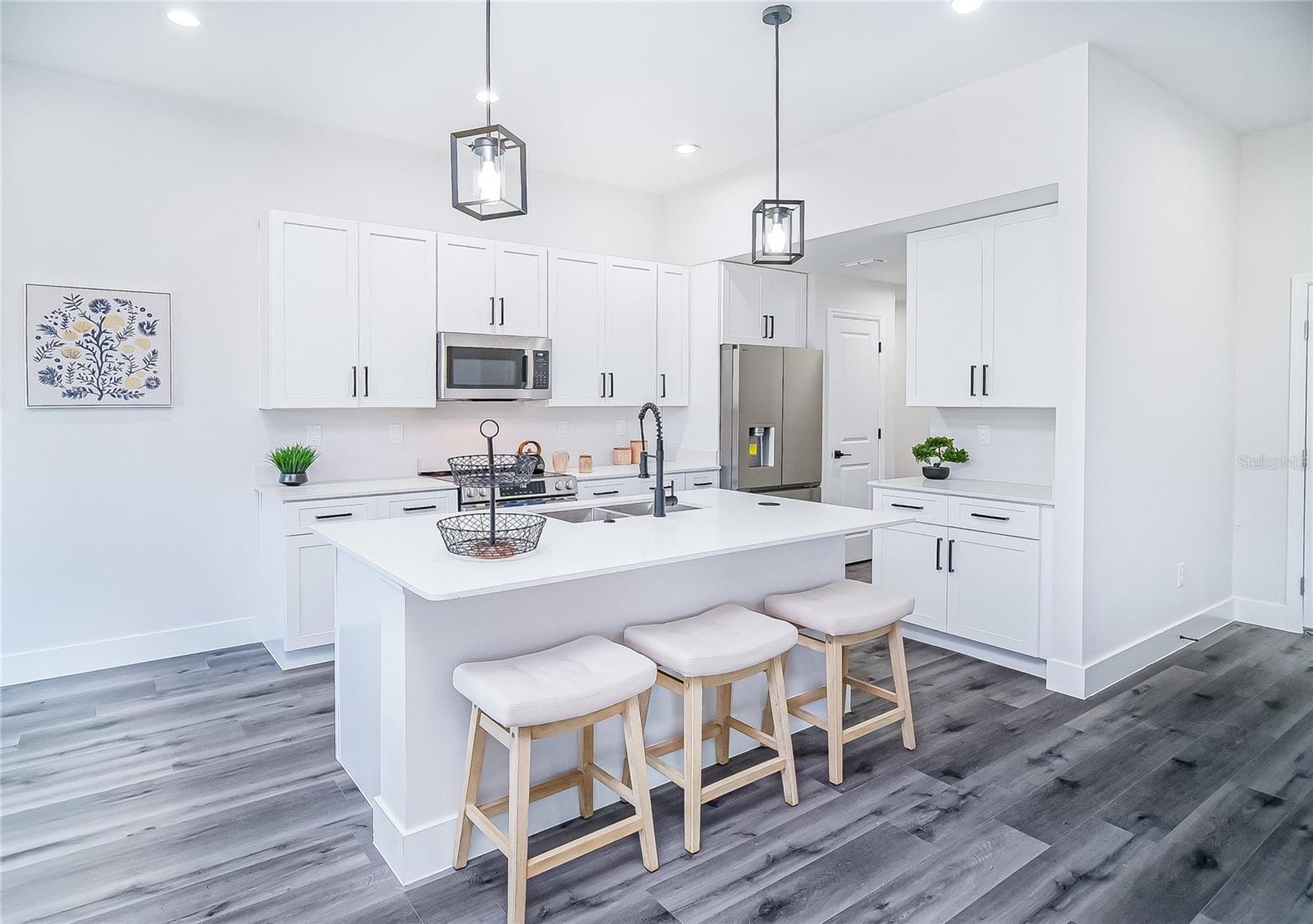 Image 9 of 23 For 849 Dalhart Avenue Sw